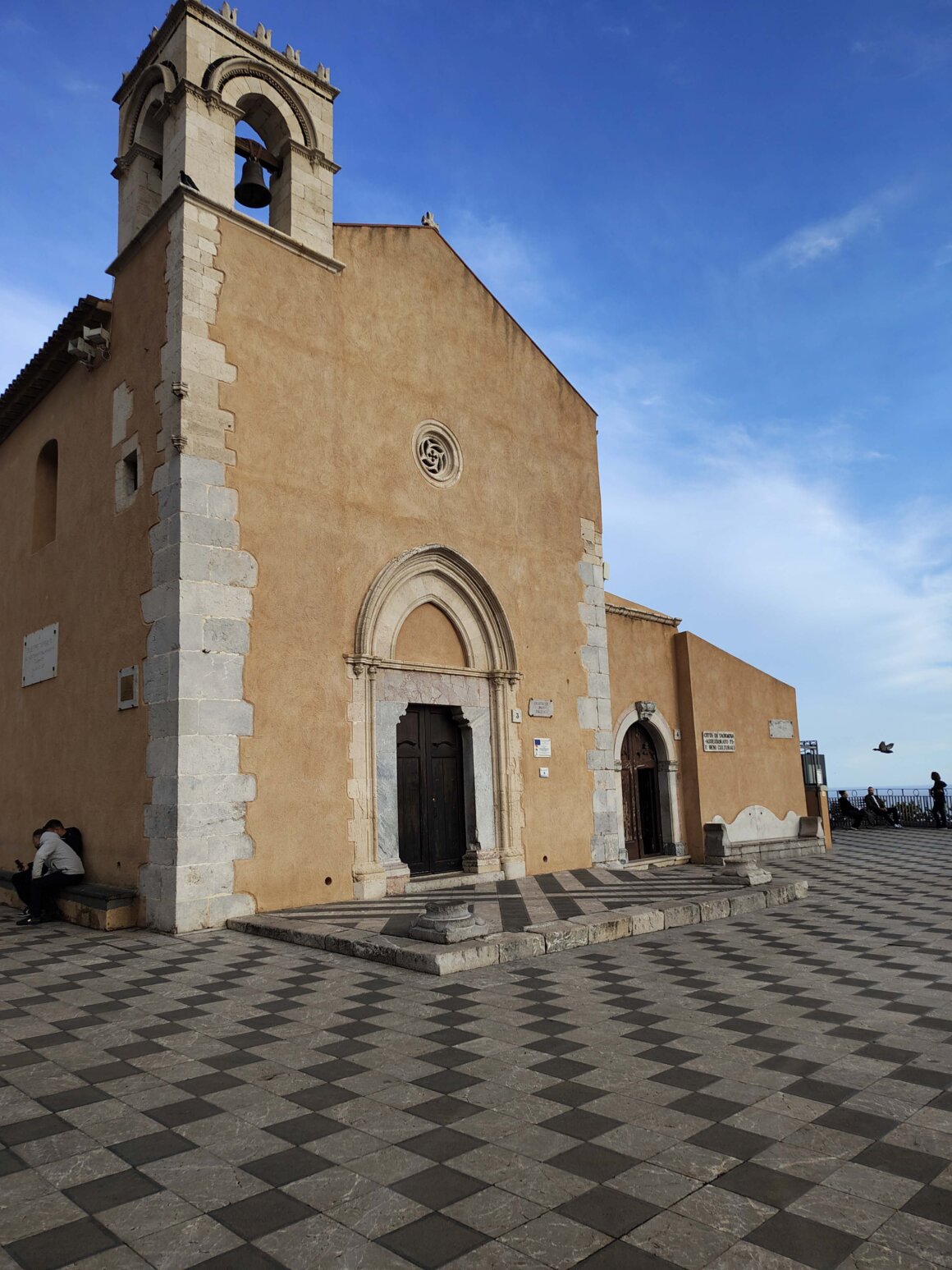 Esterni Taormina